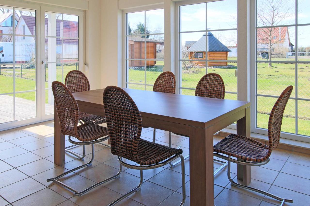 Ferienhaus Luessvitz Ummanz ภายนอก รูปภาพ