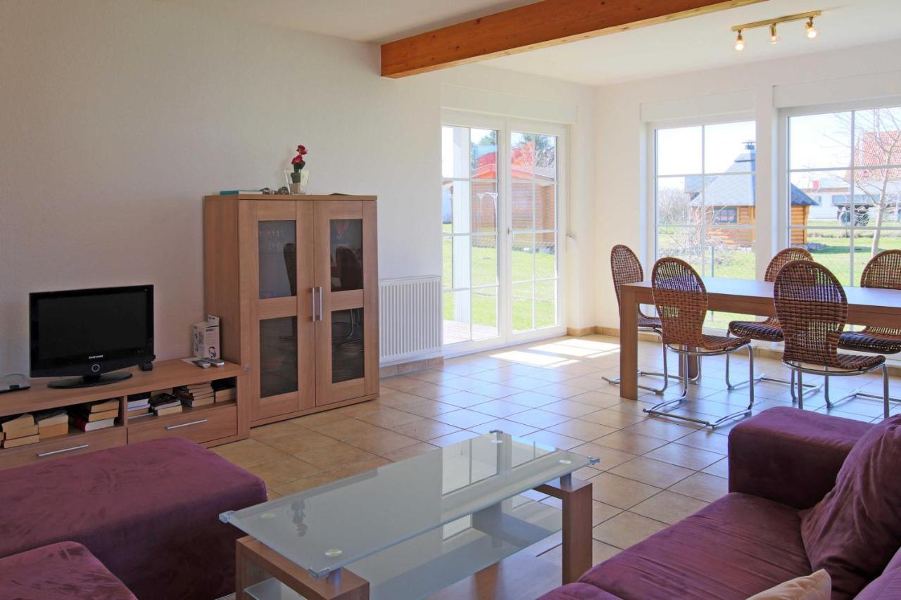 Ferienhaus Luessvitz Ummanz ภายนอก รูปภาพ